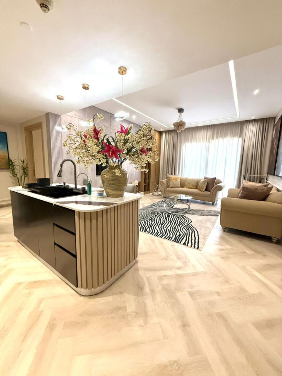 Apartment Cozy, Fully Fitted Smart Dubai