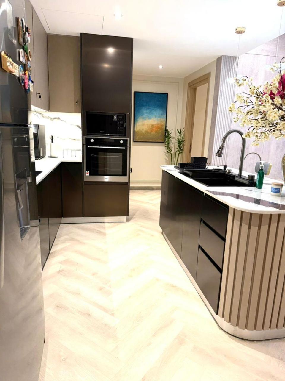 Cozy, Fully Fitted Smart Apartment